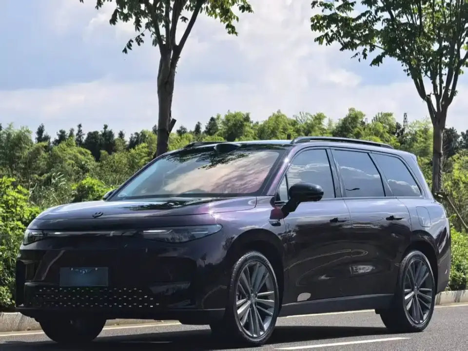 Leapmotor C16 Model Year EREV 280 LiDAR Premium Edition 6-Seater 2025