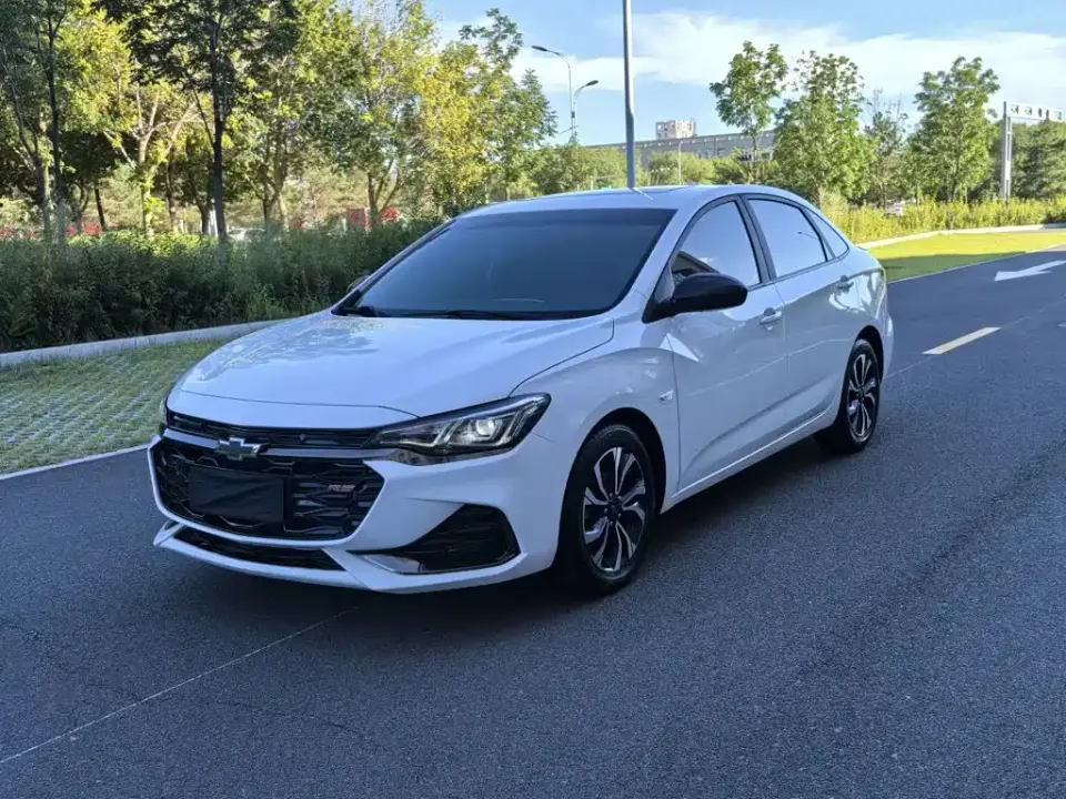 Chevrolet Monza RS 330T Auto Smooth Edition China VI 2019