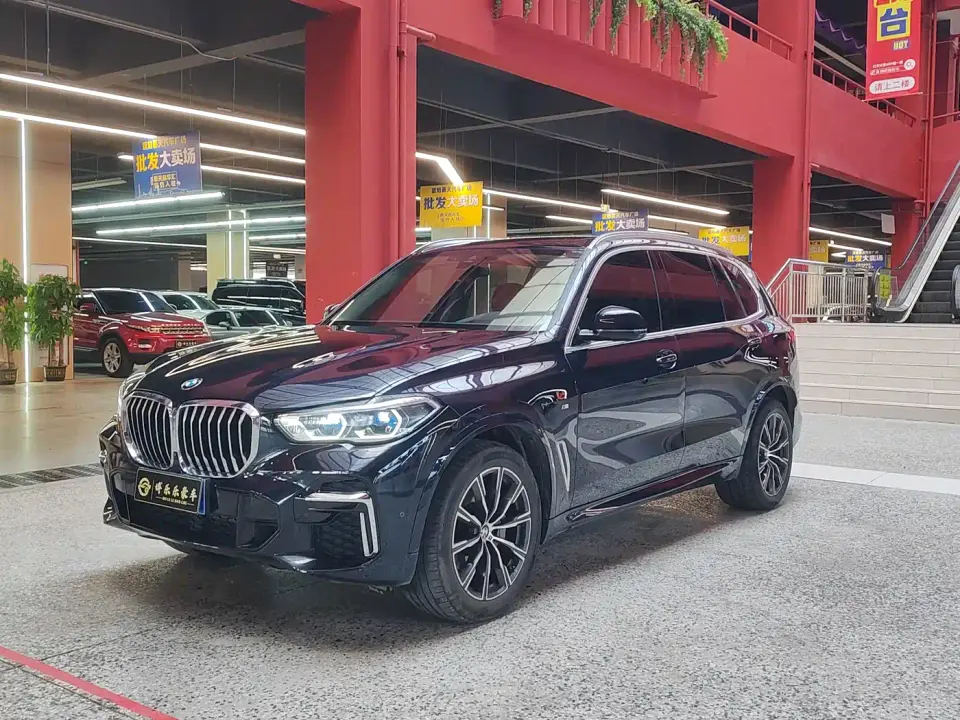 BMW X5 xDrive 30Li Premium M Sport Package 2023
