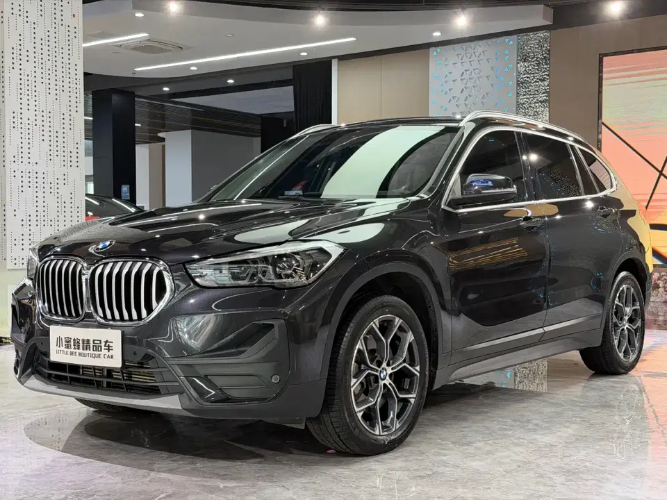 BMW X1 sDrive25Li Leading 2021