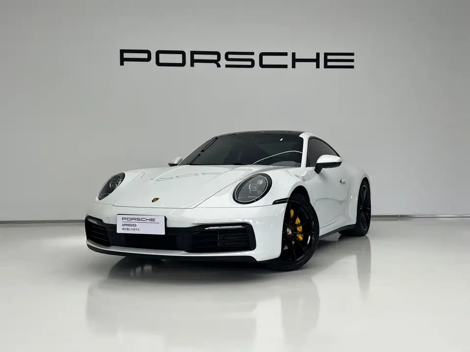 Porsche 911 Carrera 3.0T 2025