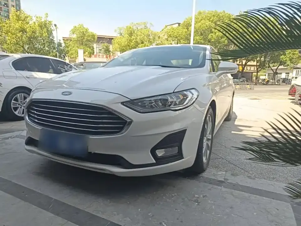 Ford Mondeo EcoBoost 180 Fashion 2021