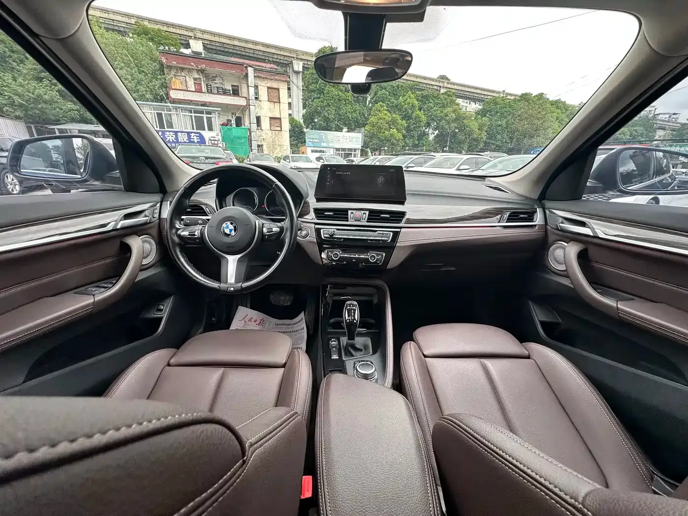BMW X1 xDrive25Li Premium 2022 — фото 17