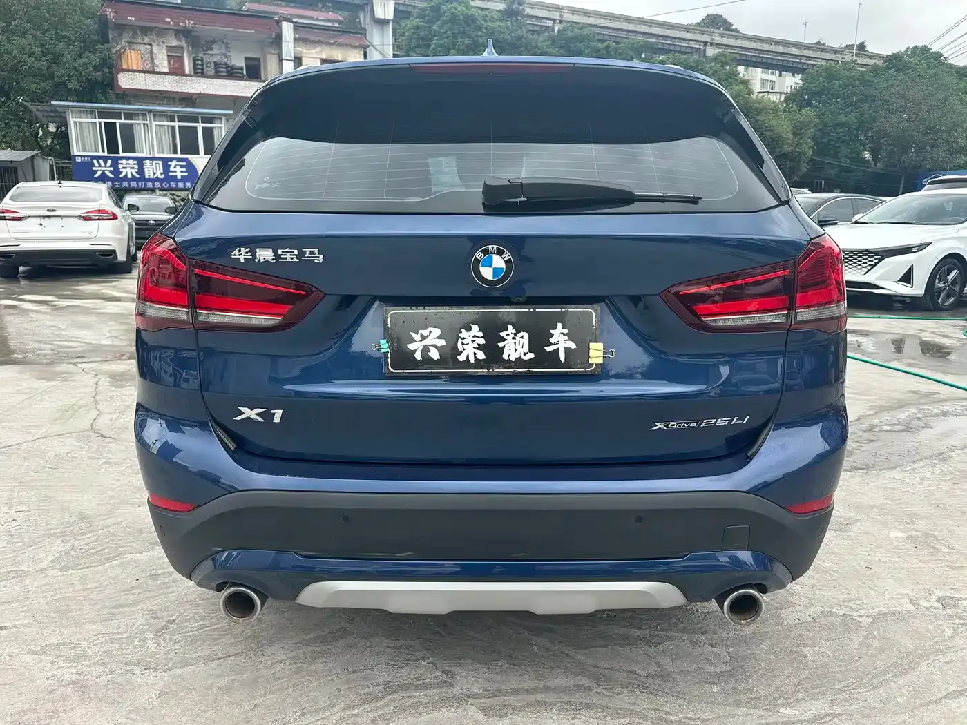 BMW X1 xDrive25Li Premium 2022 — фото 6