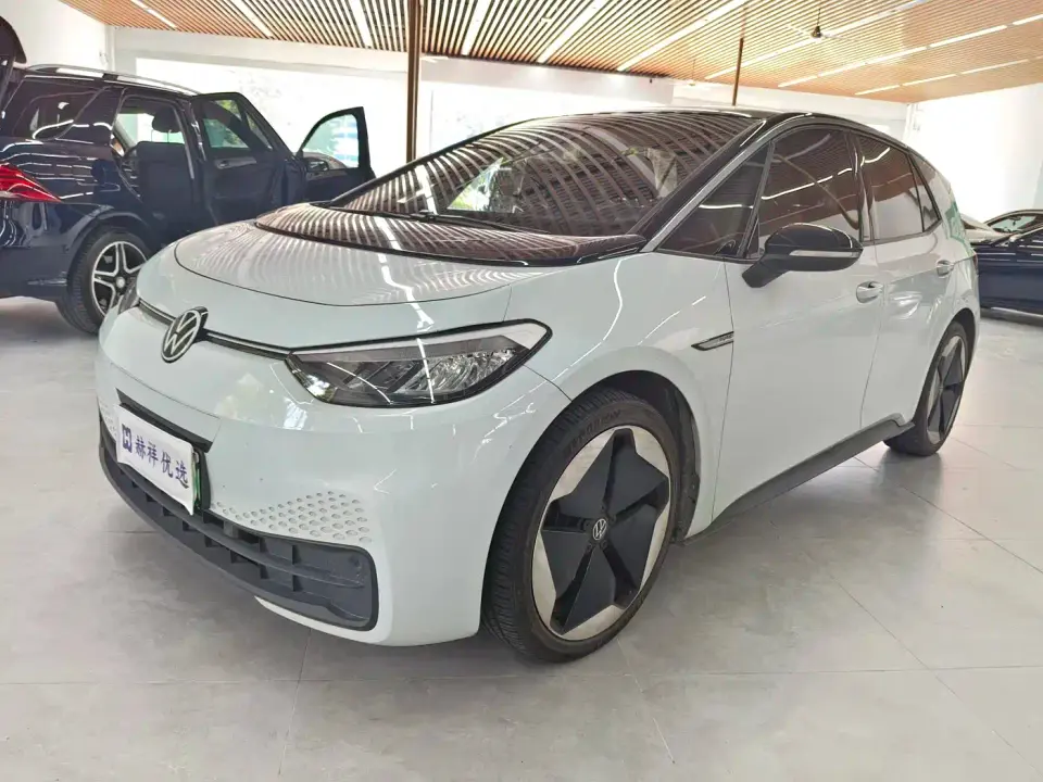 Volkswagen ID.3 Outstanding Edition 2024