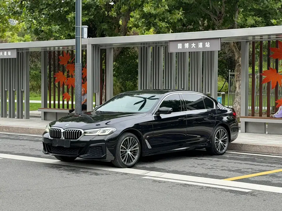BMW 5 Series 530Li xDrive M Sport Package 2023