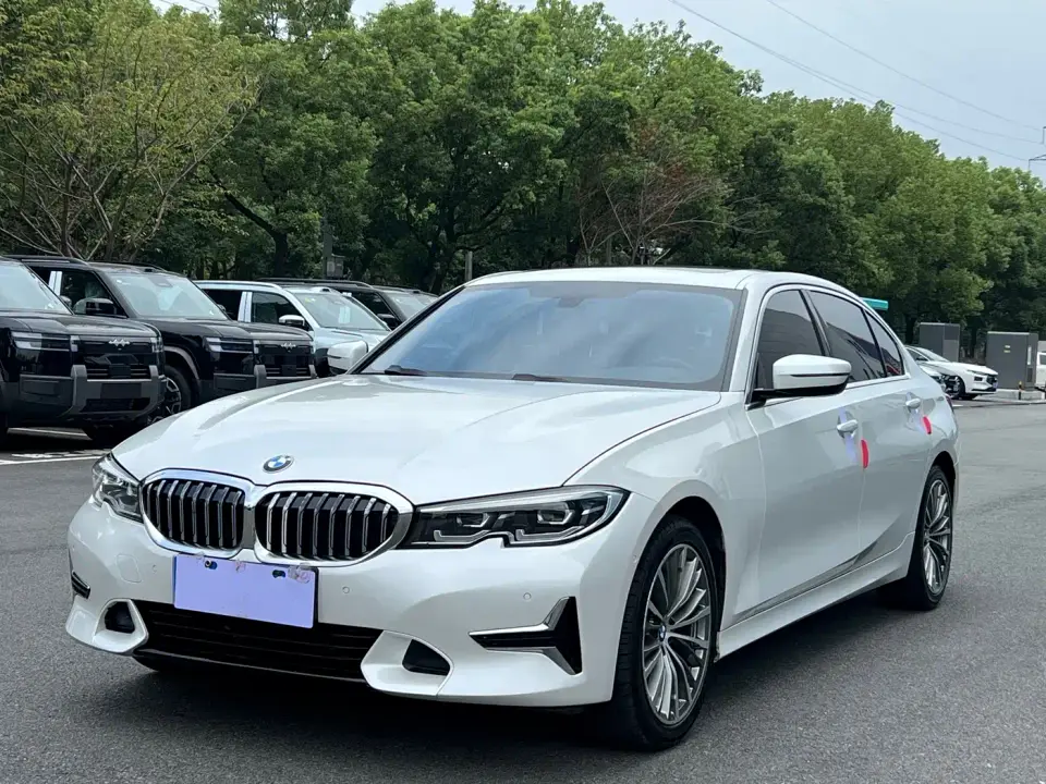 BMW 3 Series 325Li Launch Edition 2020