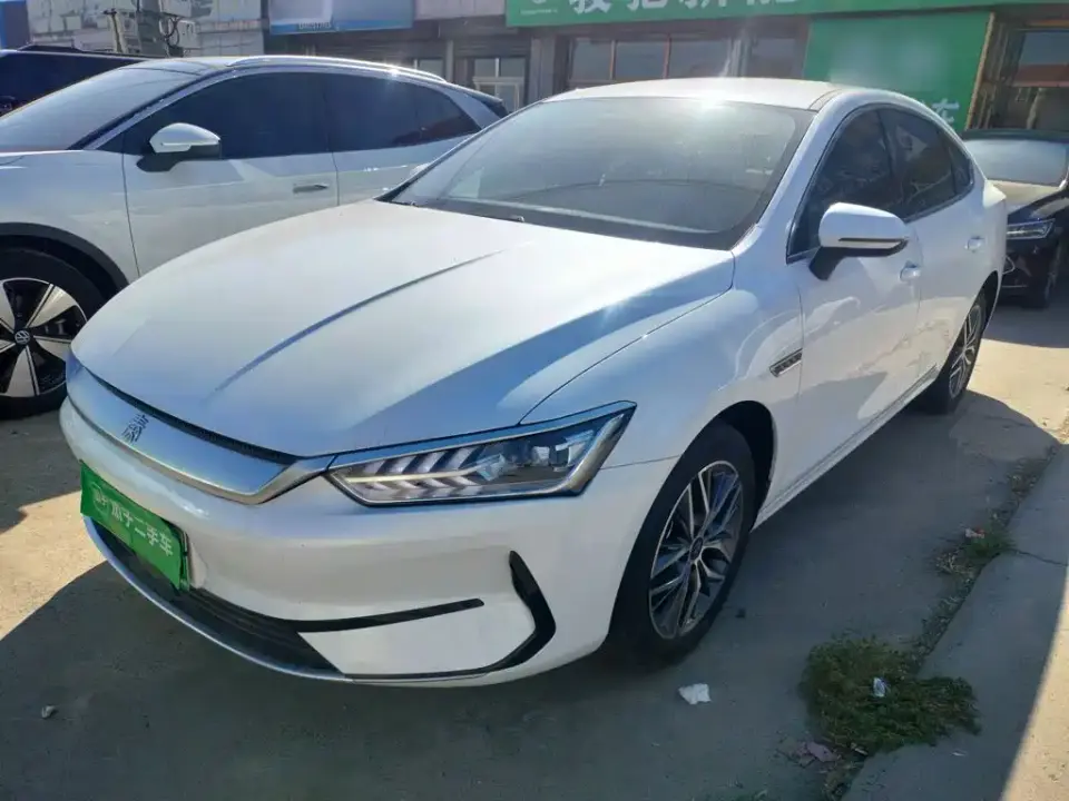 BYD Qin PLUS Champion Edition EV 420KM Leading Type 2024