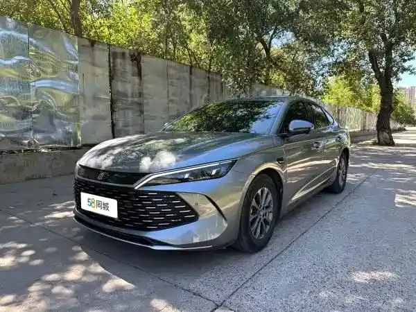 BYD Qin L DM-i Smart Drive Edition 80KM Leading 2025