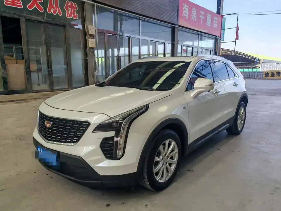 Cadillac XT4 28T FWD Style 2023