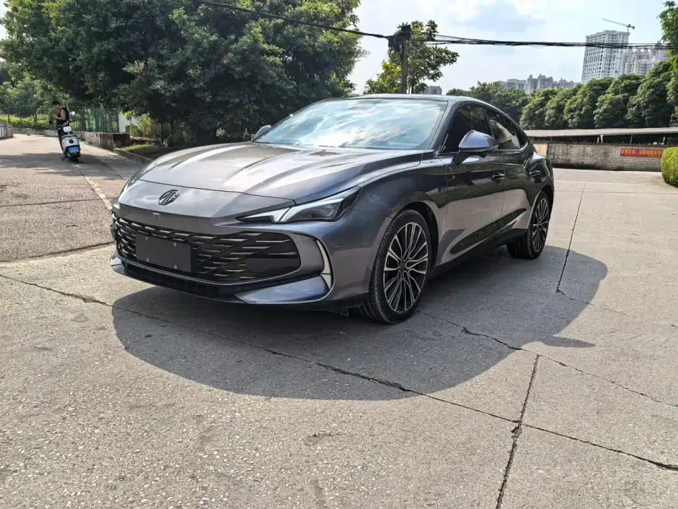 MG MG7 2.0T Automatic Hunting Beauty Luxury Edition 2023