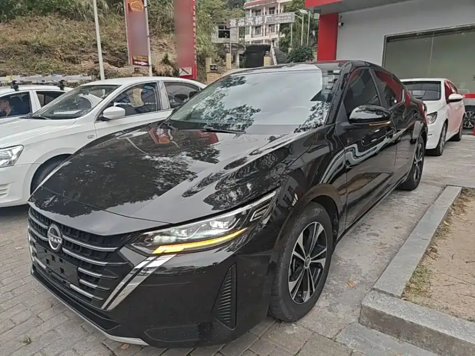 Nissan Sylphy 1.6L CVT Deluxe Edition 2024