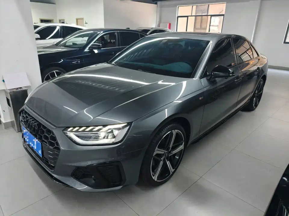 Audi A4L 40 TFSI Luxury Dynamic 2024