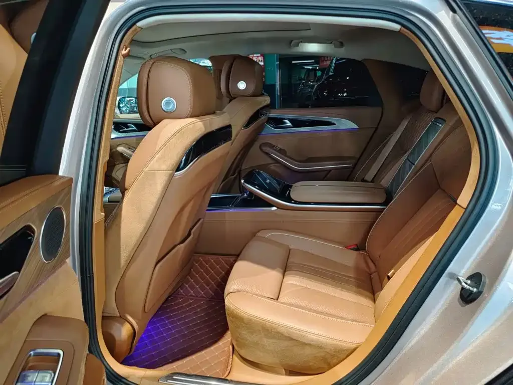Hongqi H9 3.0T Smart Connect Flag Leader 4-Seater 2022 — фото 8