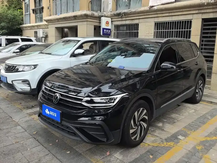 Volkswagen Tiguan L Model 300TSI Auto 2WD Dragon Edition 2025