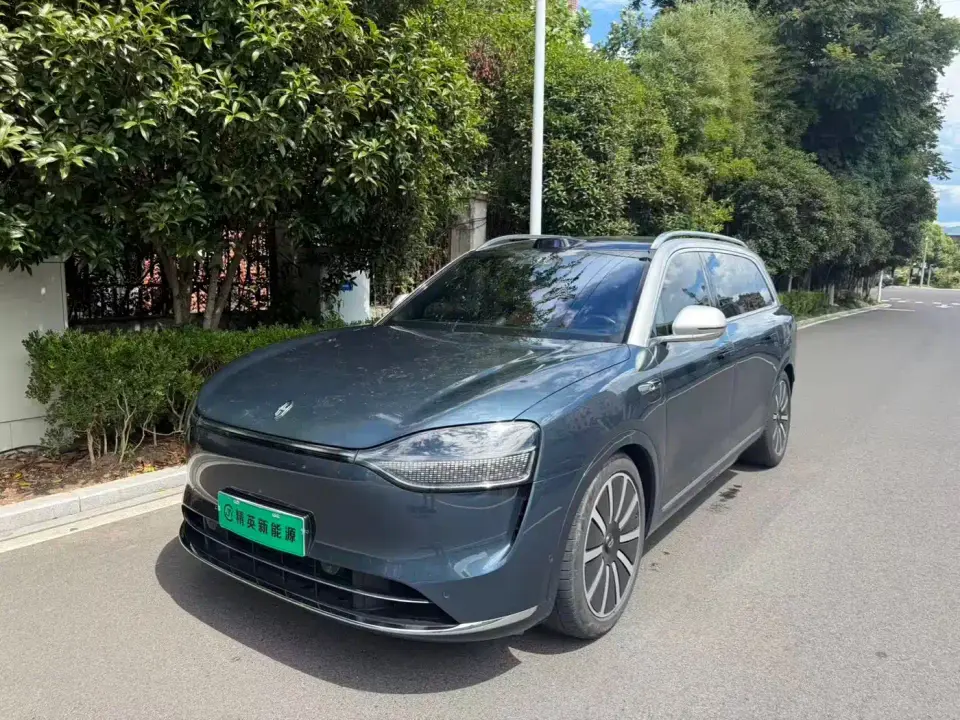 AITO Wenjie AITO M9 Extended Range Ultra 42kWh 6-Seater 2024