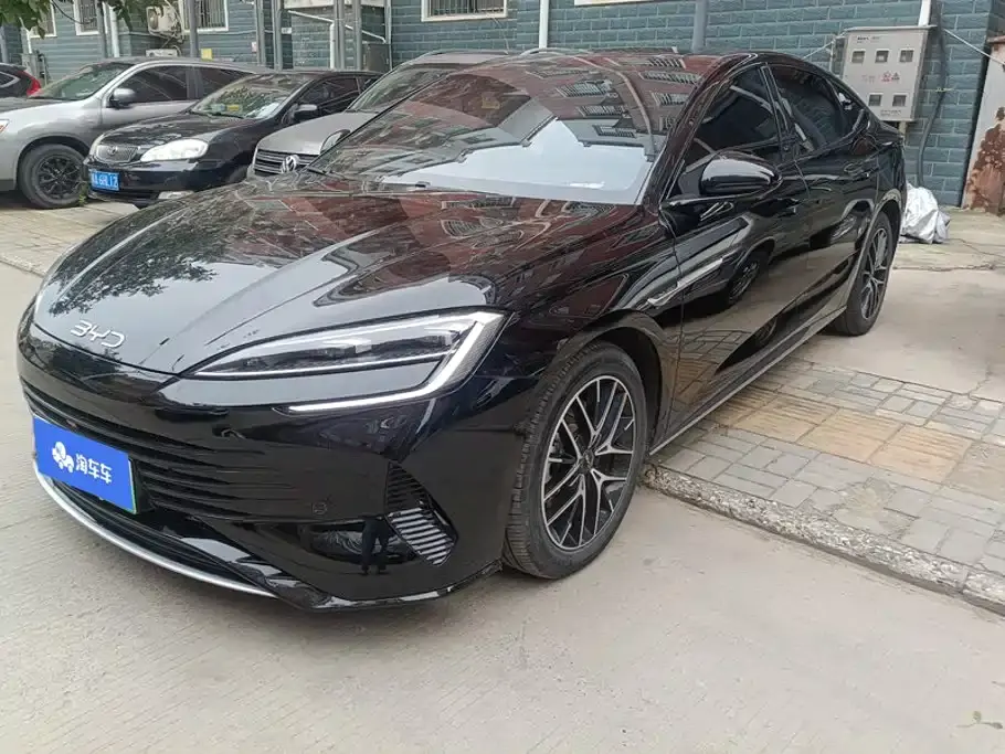 BYD Seal DM-i 1.5T 121km Premium 2024