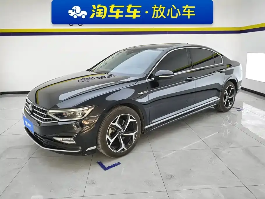 Volkswagen Magotan Model 2 Million Commemorative Edition 330TSI DSG Luxury 2023