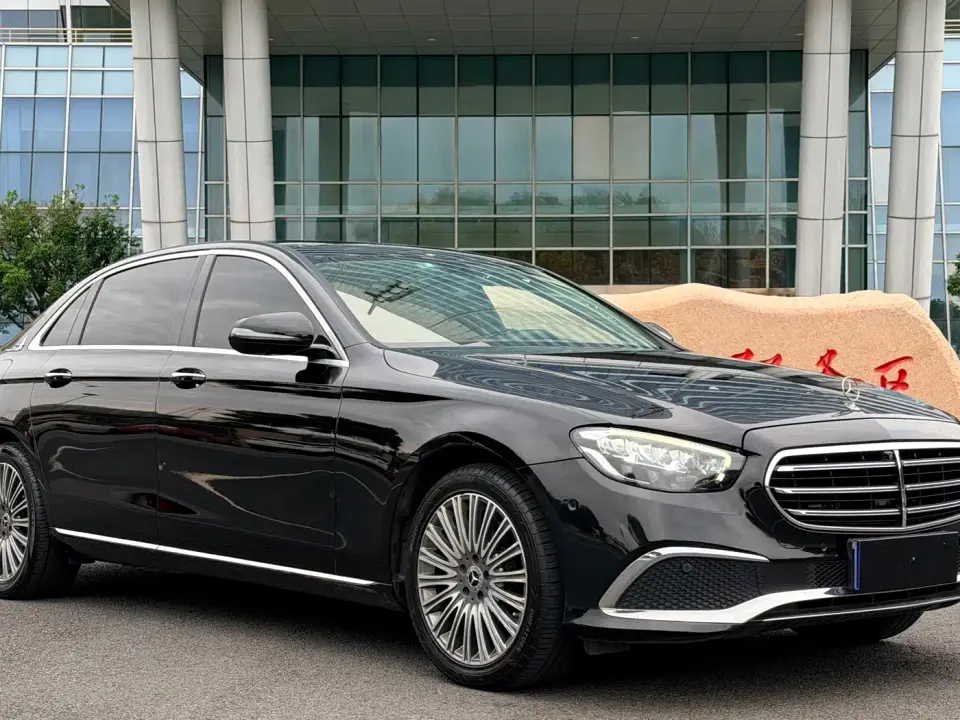 Mercedes-Benz E-Class Facelift III E 300 L Luxury 2022