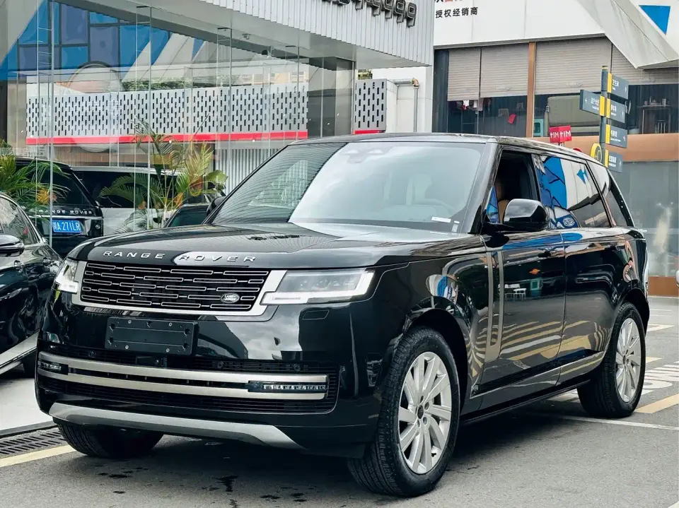 Land Rover Range Rover Model 3.0 L6 400PS SE Long Wheelbase Version 7-Seater 2026