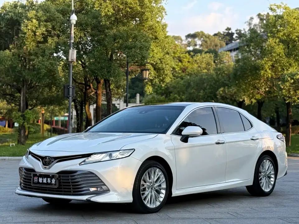 Toyota Camry 2.5G Luxury (China V) 2019