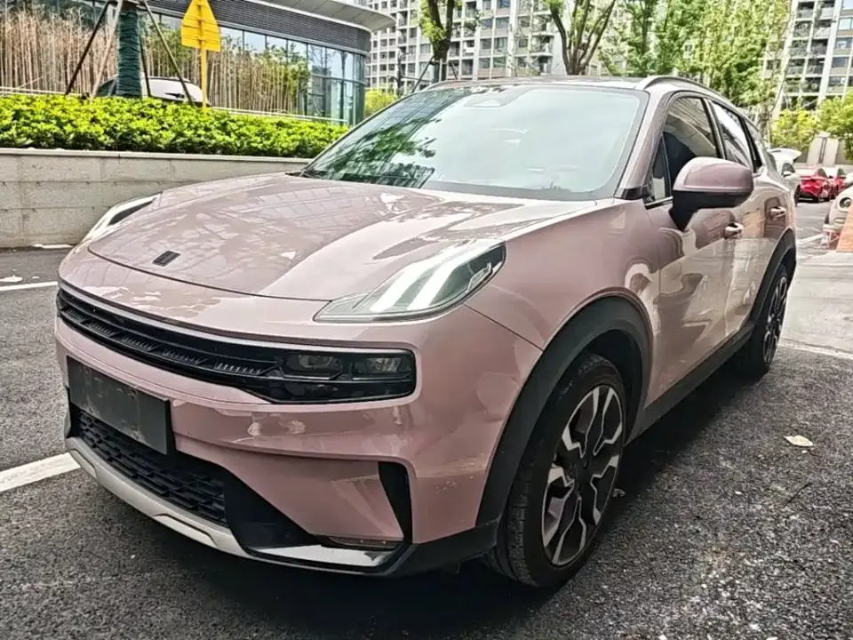 Lynk & Co 06 EM-P PHEV Shero Pink Special Edition 2022