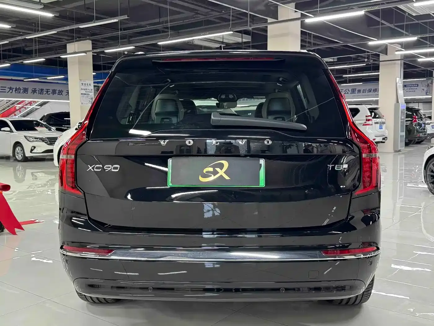 Volvo XC90 Plug-in Hybrid T8 Smart Premium Luxury 7-Seater 2025 — фото 5