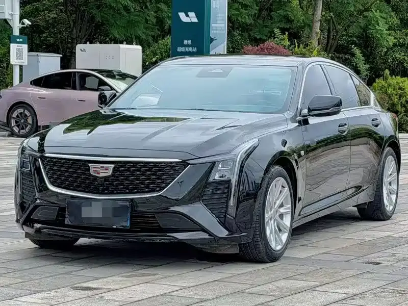 Cadillac CT5 28T Luxury Model 2025