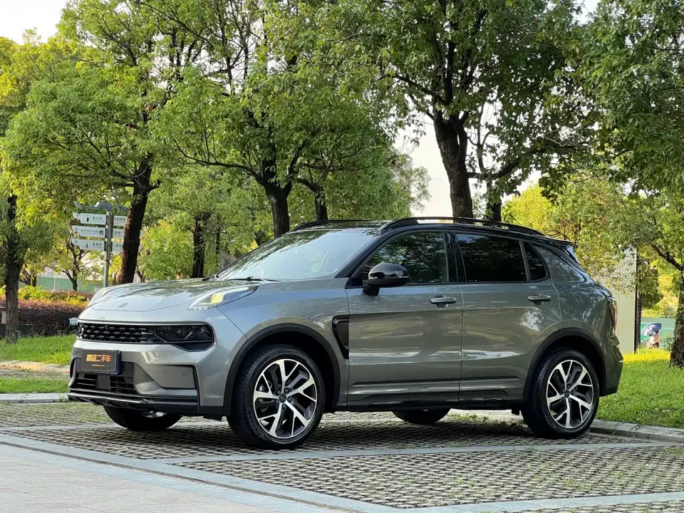 Lynk & Co 01 2.0TD AWD Halo Sport 2021