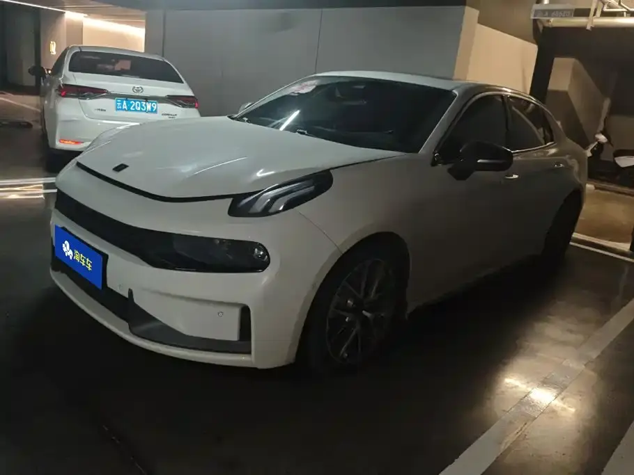 Lynk & Co 03 1.5TD DCT Power Pro Version China V 2019