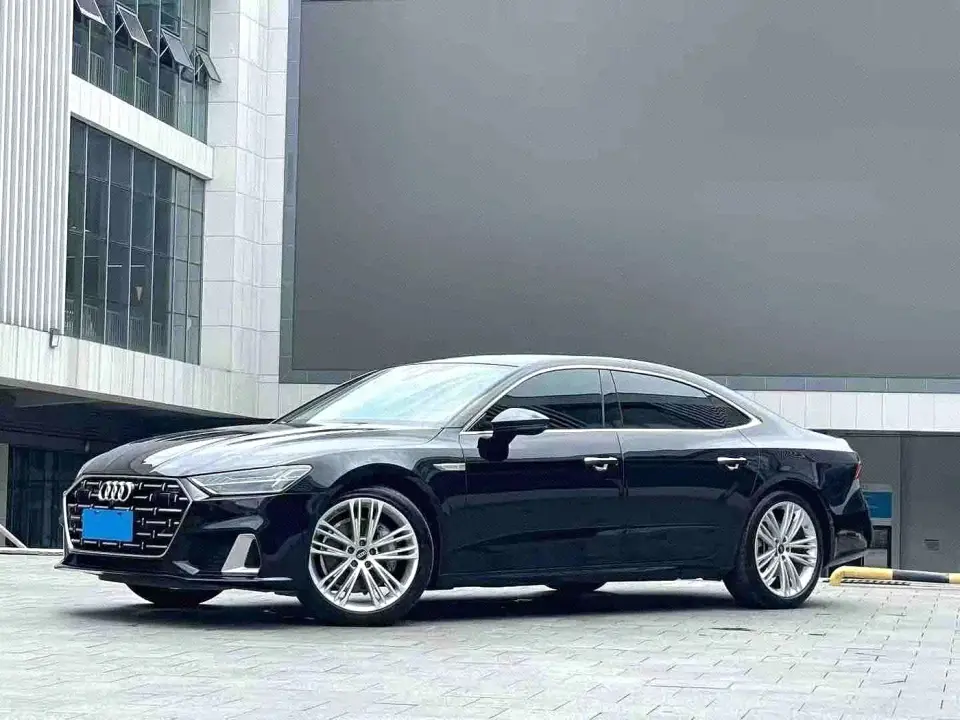 Audi A7L 45 TFSI quattro Premium Luxury 2024