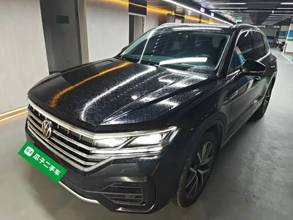 Volkswagen Touareg 3.0TSI R-Line Classic Sport Package 2021