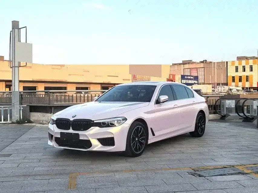 BMW 5 Series Facelift 525Li Luxury Package 2019