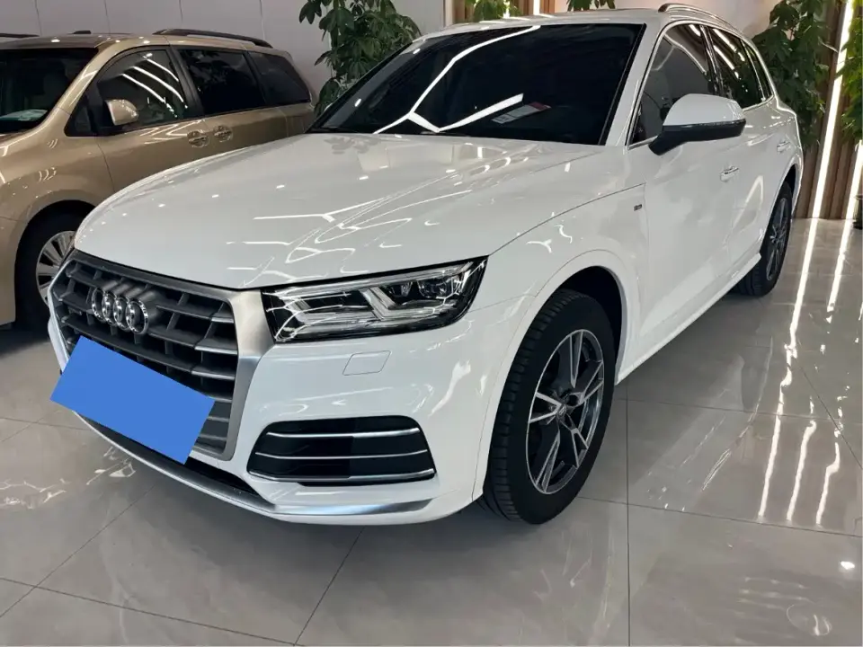 Audi Q5L 40 TFSI Prestige Fashion 2020