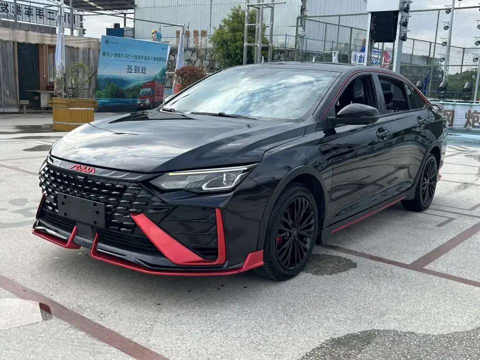 Dongfeng Aeolus Yixuan MAX 1.5T Super Hot Dad Edition 2022