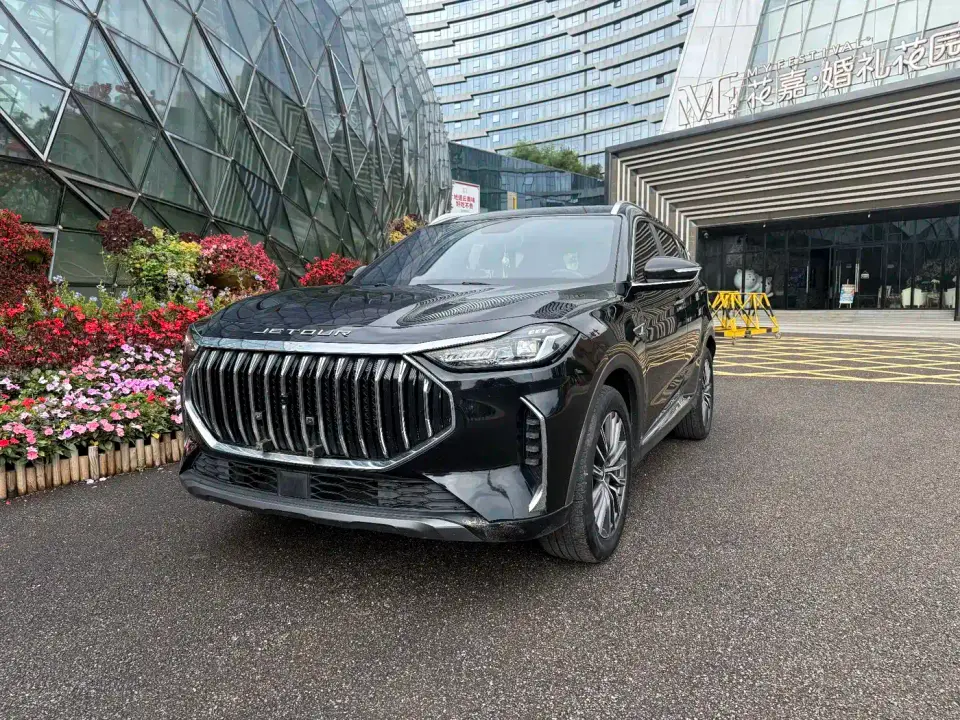 Jetour X70 PLUS 1.5T DCT Warrior PLUS 7-seater 2024