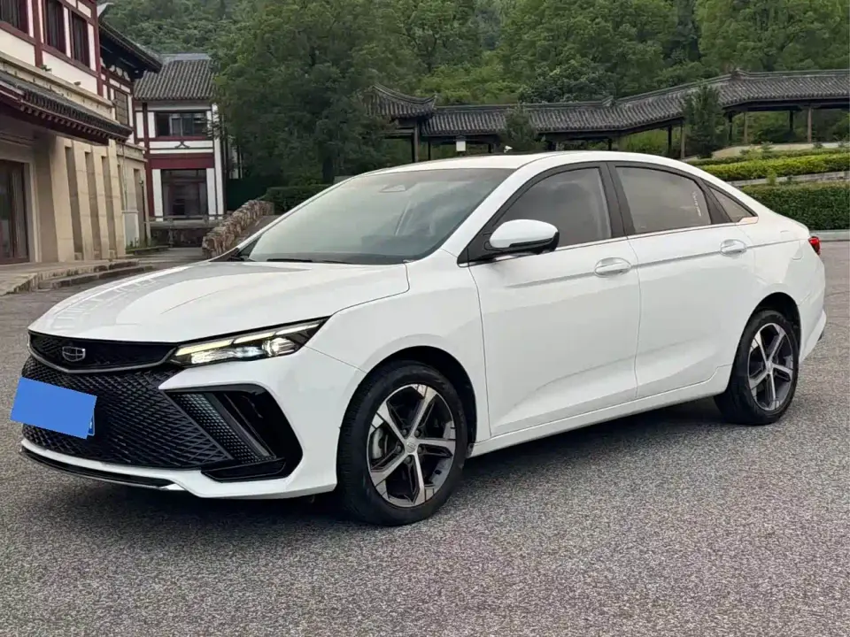 Geely Emgrand L 1.4T CVT Supreme 2022