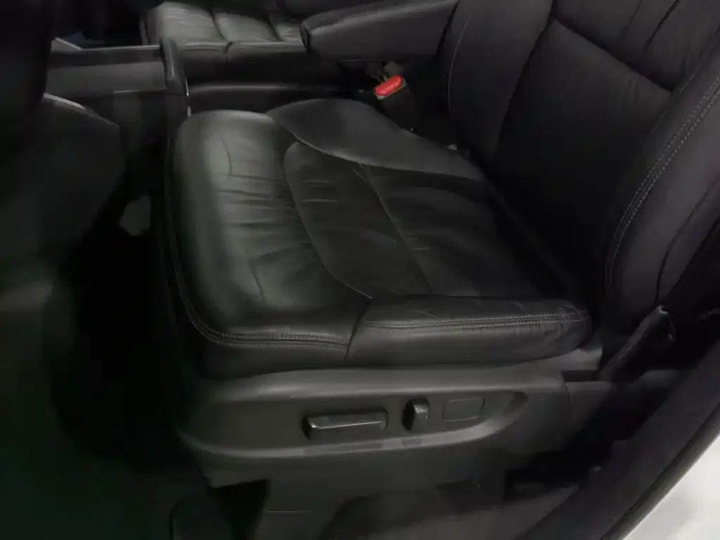 Honda Odyssey 2.0L Sharp Smart Edition 2021 — фото 20
