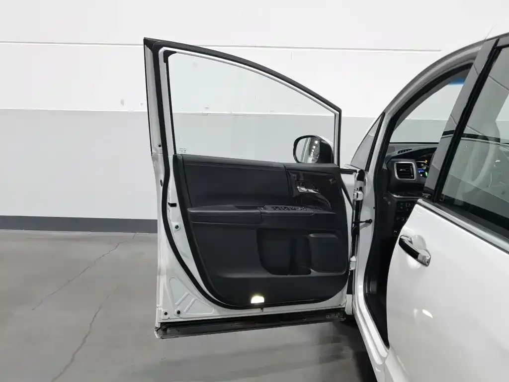 Honda Odyssey 2.0L Sharp Smart Edition 2021 — фото 8