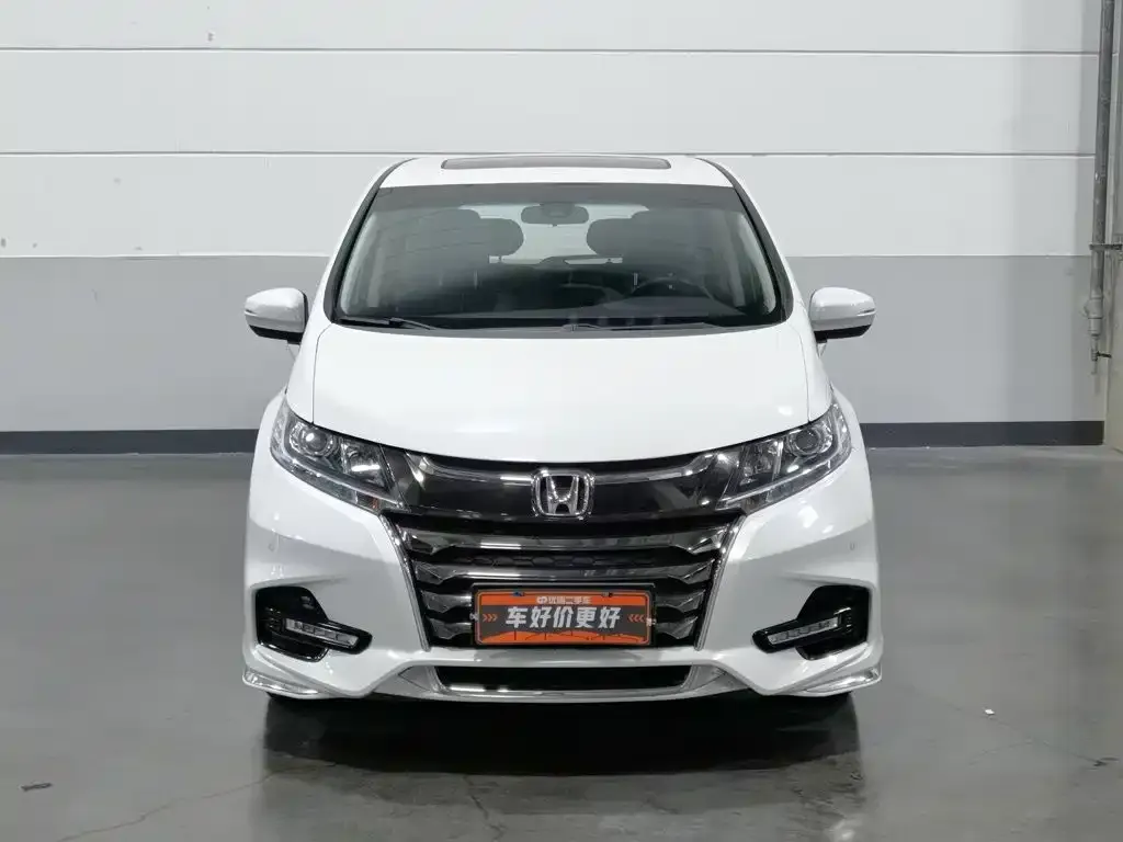 Honda Odyssey 2.0L Sharp Smart Edition 2021 — фото 3