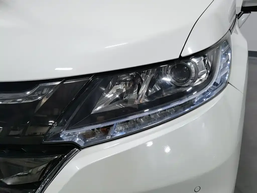 Honda Odyssey 2.0L Sharp Smart Edition 2021 — фото 7