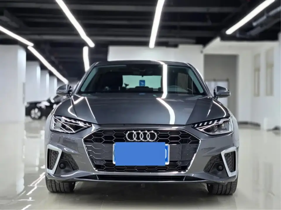 Audi A4L 40 TFSI Fashion Dynamic 2024