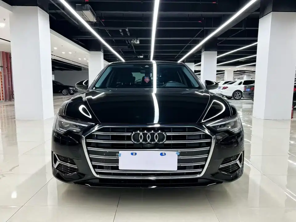 Audi A6L 45 TFSI Premium Selection Elegance 2023