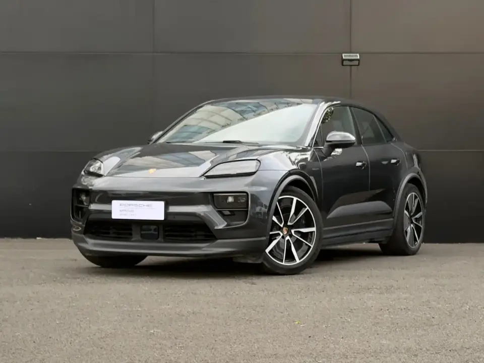 Porsche Macan EV Macan 4 2024