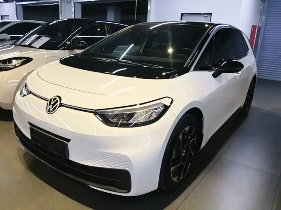 Volkswagen ID.3 Smart Outstanding Edition 2024