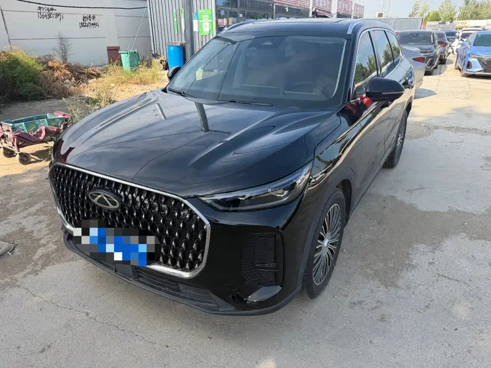 Chery Tiggo 8L Model 2.0T 2WD Standard 5-Seater 2024