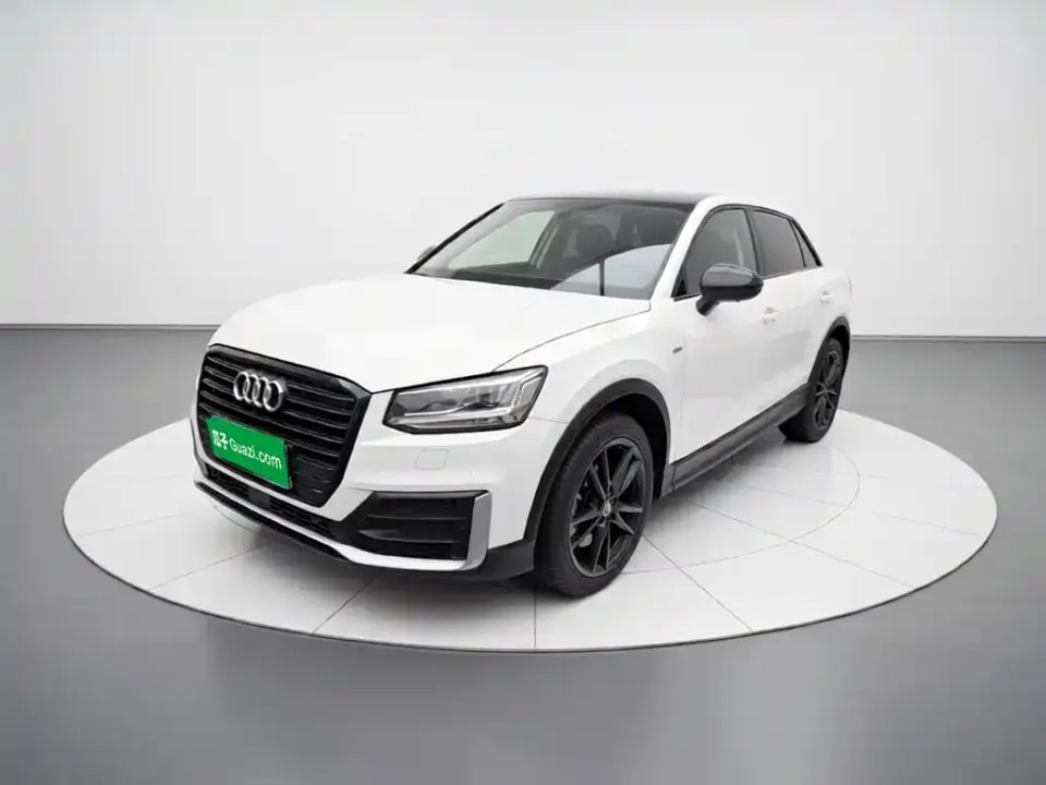 Audi Q2L 35 TFSI Progressive Dynamic Model 2020