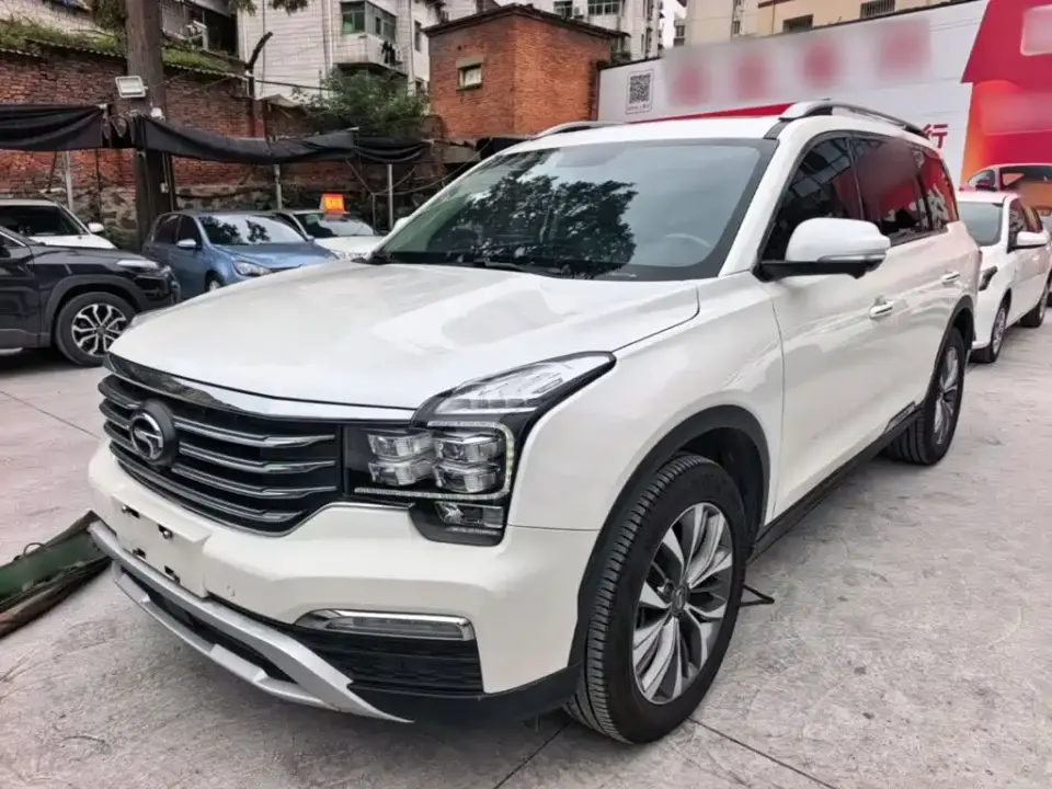 GAC Trumpchi GS8 320T 2WD Luxury Smart Connect (7-seater) 2019