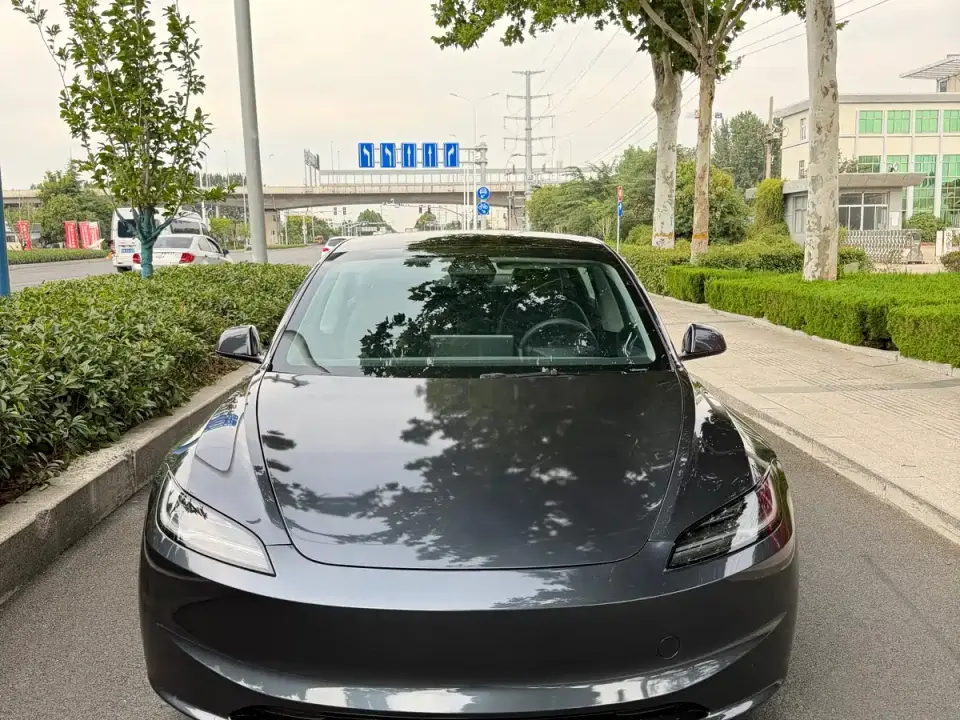 Tesla Model 3 Rear-Wheel Drive 2024