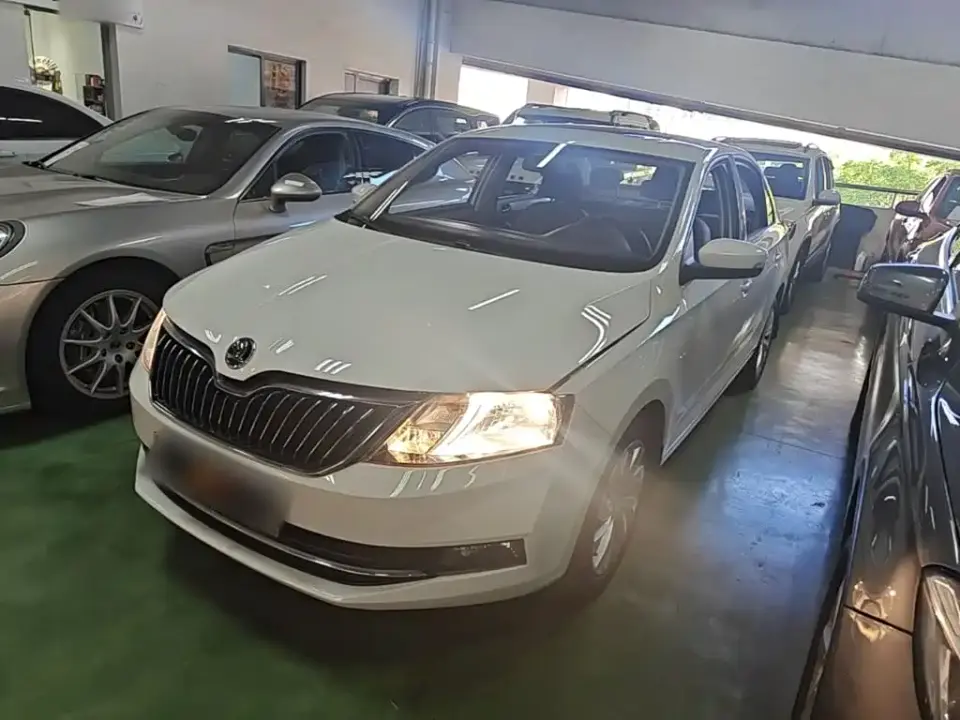 Skoda Rapid 1.5L Automatic Comfort Version China VI 2020